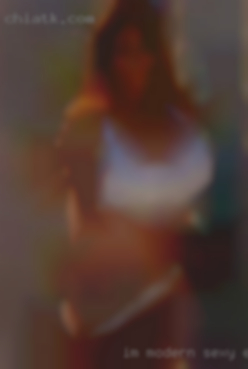 I'm modern, sexy and active in Ely, MN girl.